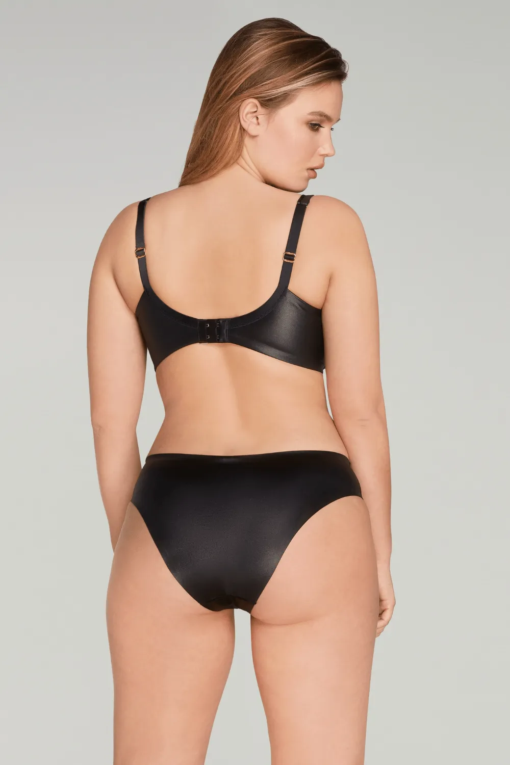 Paige Brief. Size 5 (UK 14)